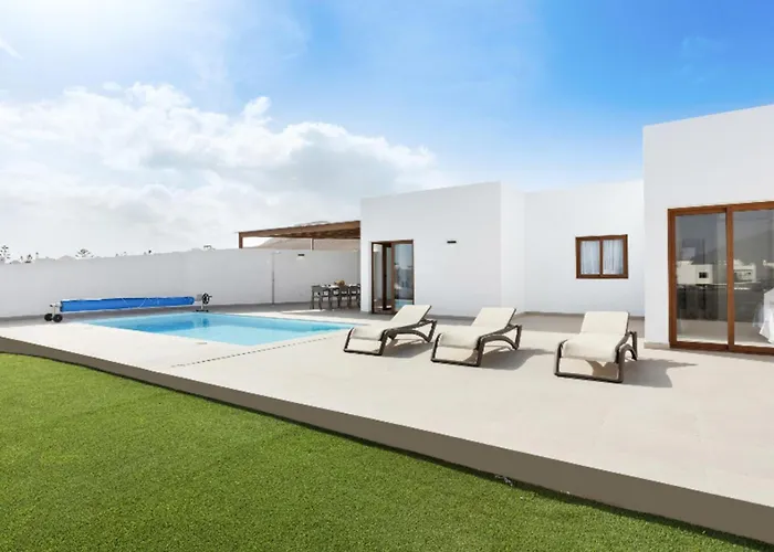 Altos Navya 13b By Escape * Playa Blanca (Lanzarote)