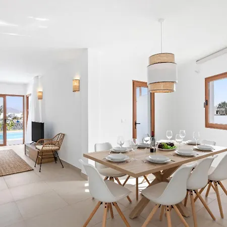 Altos Navya 13b By Escape וילה