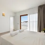 Villa Altos Navya 13b By Escape *
