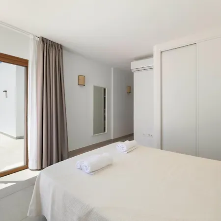 Altos Navya 13b By Escape Villa Playa Blanca